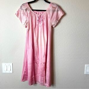 Vintage Glencraft Nightgown Womens “one Size” Embroidered Bodice Button Pink
